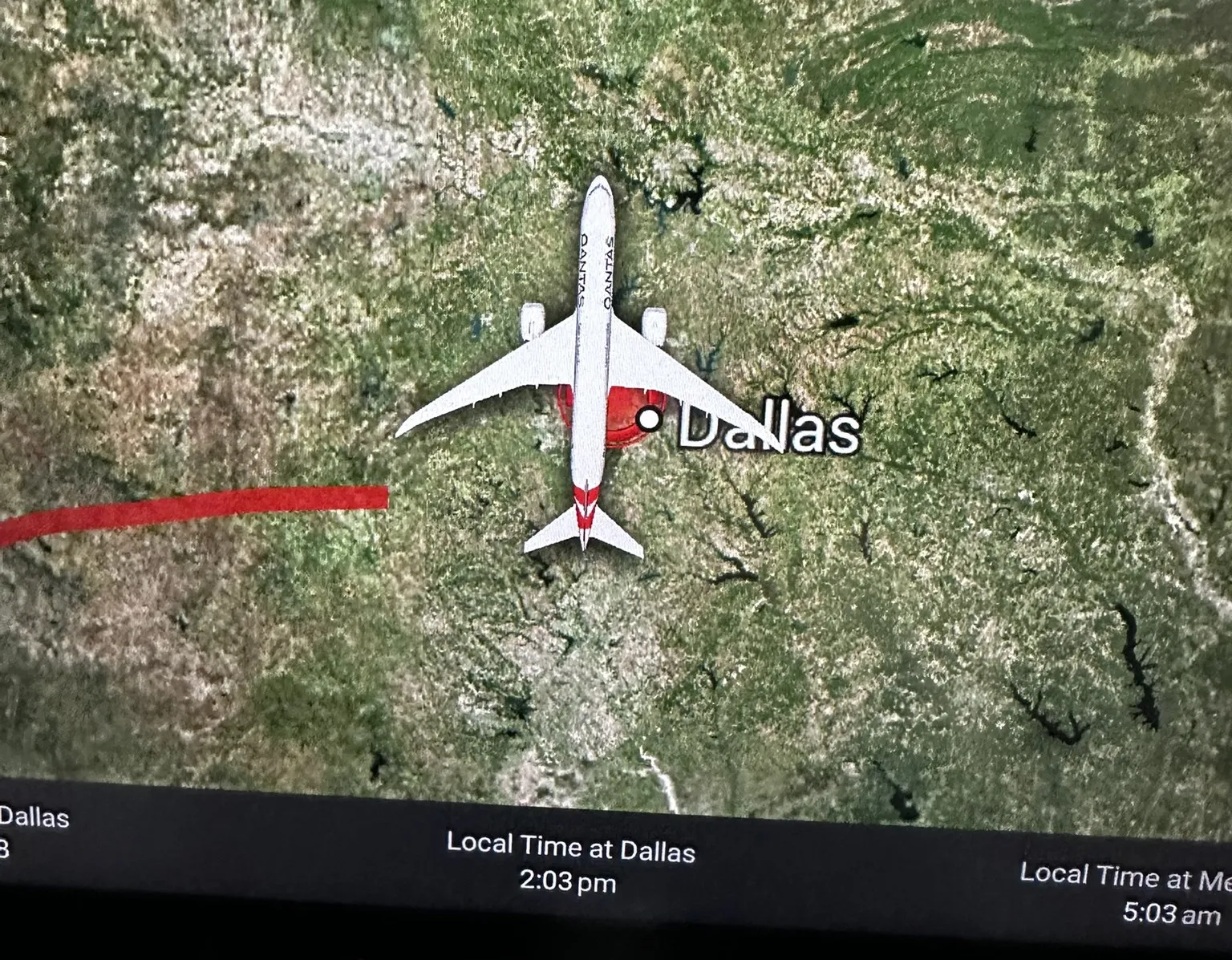 In-flight map showing the aircraft arriving over Dallas